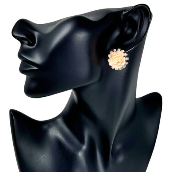 NWT Betsey Johnson Studs Earrings Cream Roses Light Green Crystals Fairy Flower - Picture 3 of 7